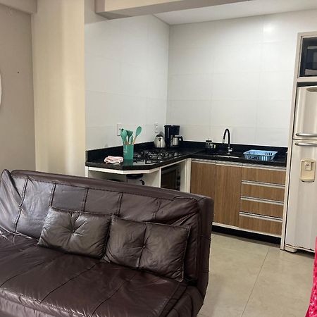 Residencial Tia Dilma Διαμέρισμα Bombinhas Εξωτερικό φωτογραφία