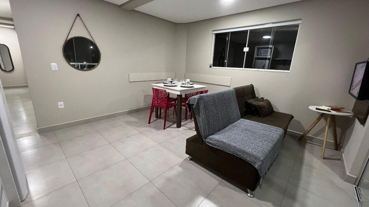 Residencial Tia Dilma Διαμέρισμα Bombinhas Εξωτερικό φωτογραφία