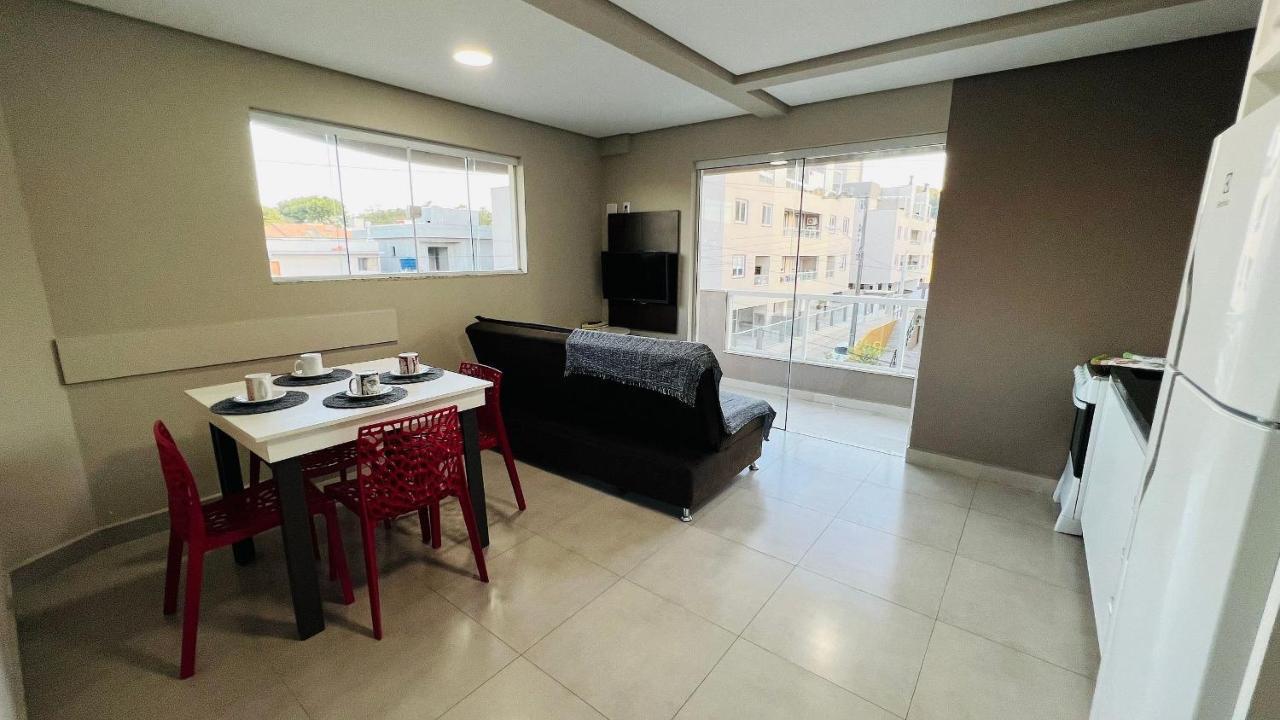 Residencial Tia Dilma Διαμέρισμα Bombinhas Εξωτερικό φωτογραφία