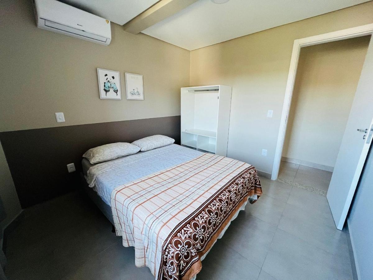 Residencial Tia Dilma Διαμέρισμα Bombinhas Εξωτερικό φωτογραφία